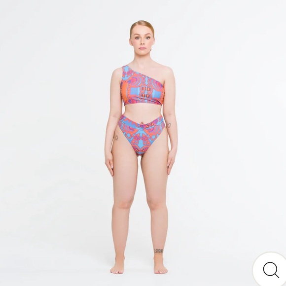 NWT All Peace Swimsuit Top and Bottom Size L - Picture 1 of 14